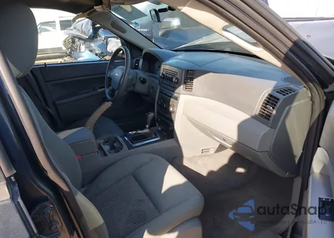 2007 Jeep Grand Cherokee Laredo from USA, damaged, VIN 1J8GS48K77C684732